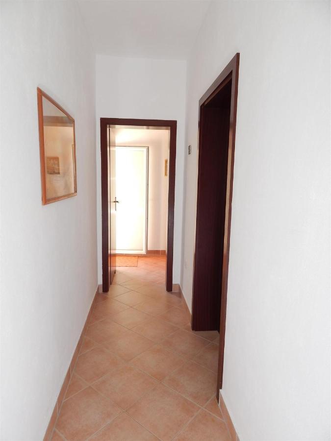 Apartments With A Parking Space Pag - 11358 Pag Town Exterior photo
